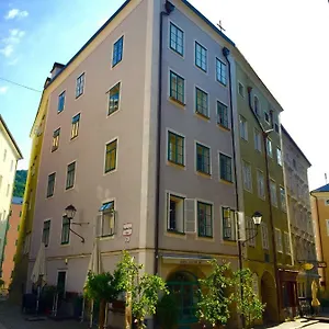 Privatunterkunft Mozart - House