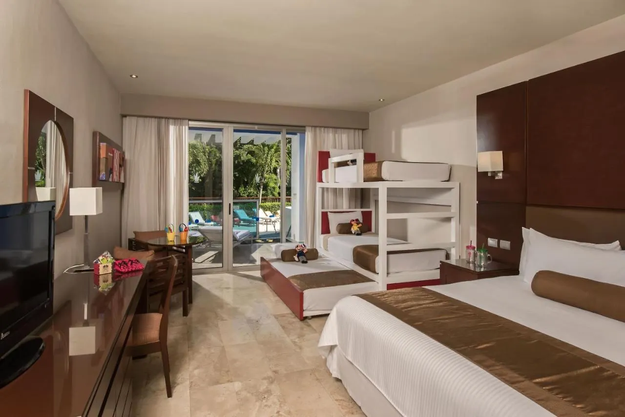 Grand Sunset Princess Playa del Carmen Resort
